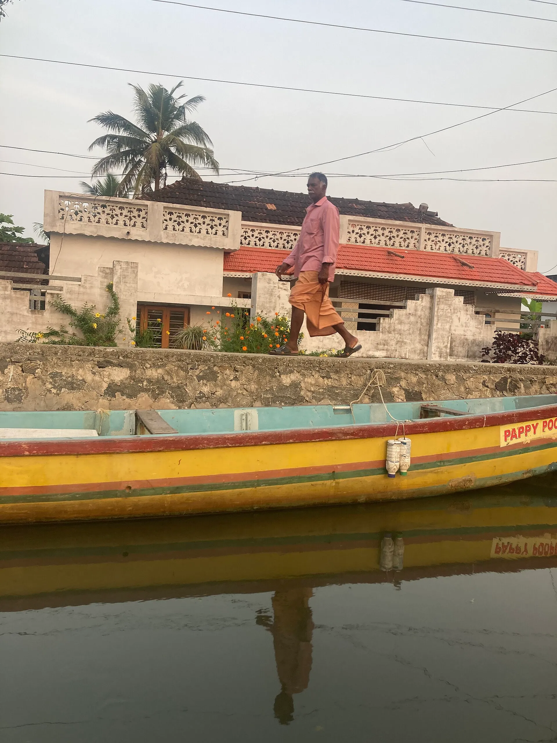 Budget (Standard) Alleppey Houseboats on the Alleppey Kerala backwaters